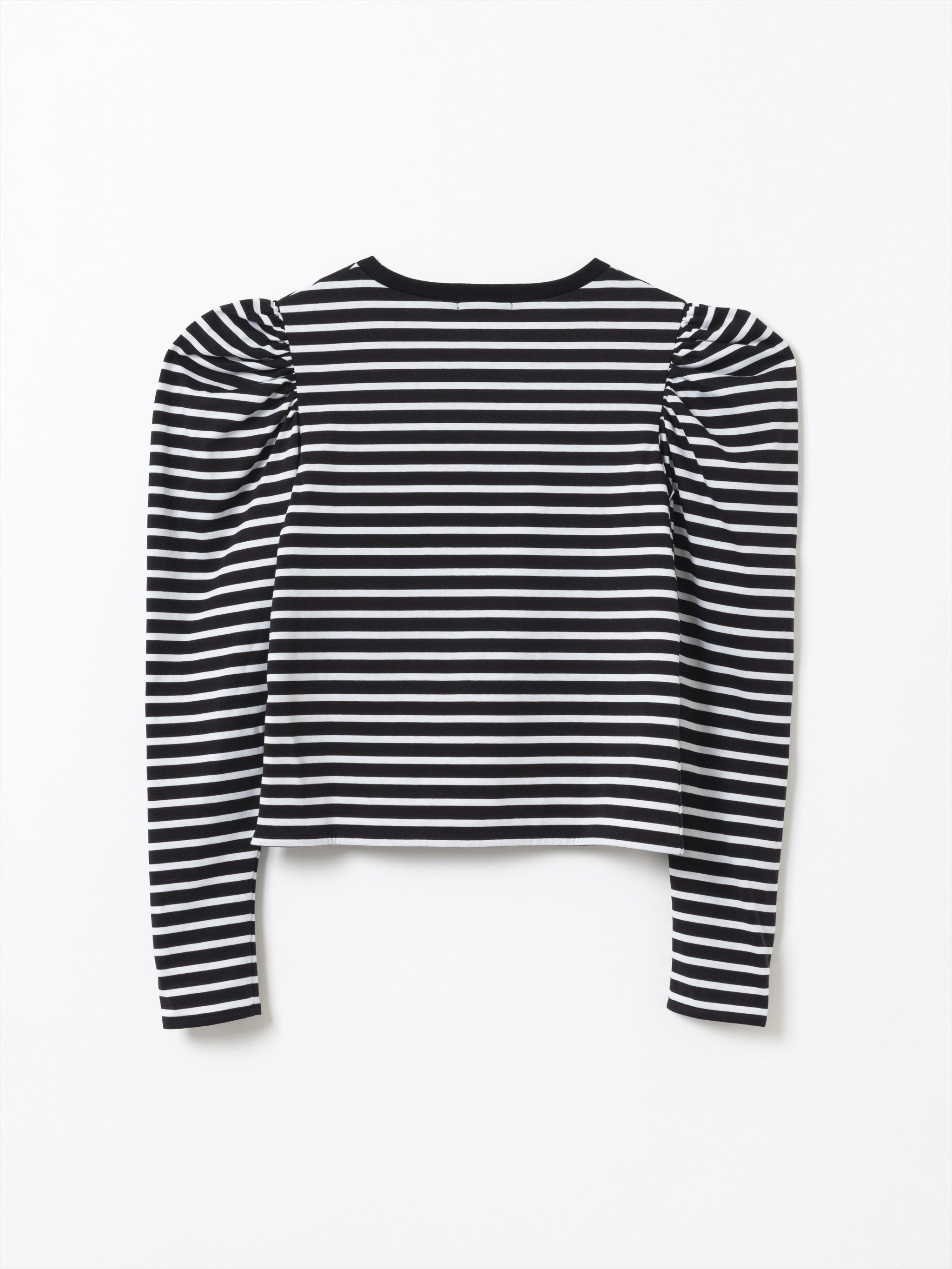 Tops – YANMI.