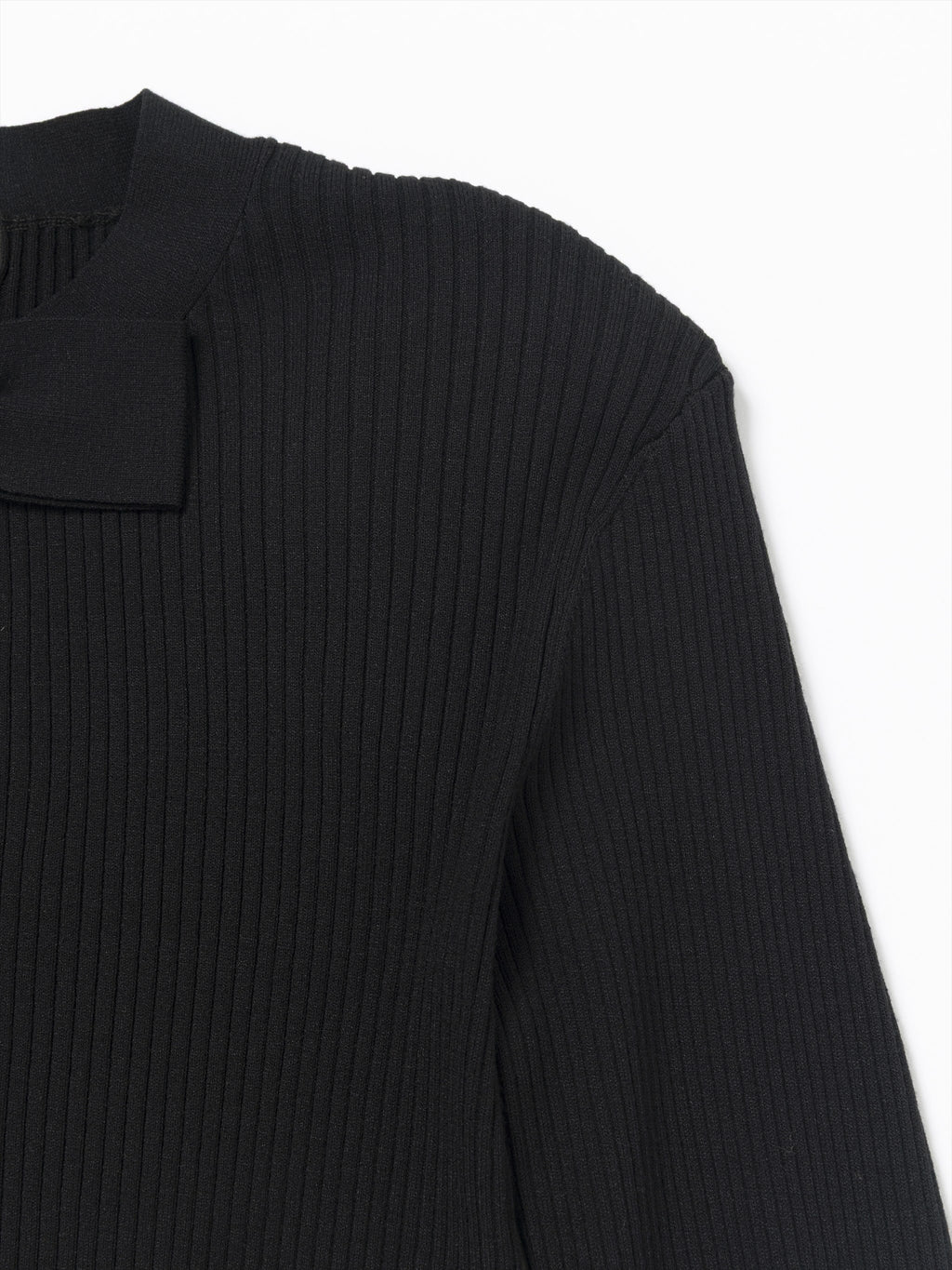 TIE KNIT