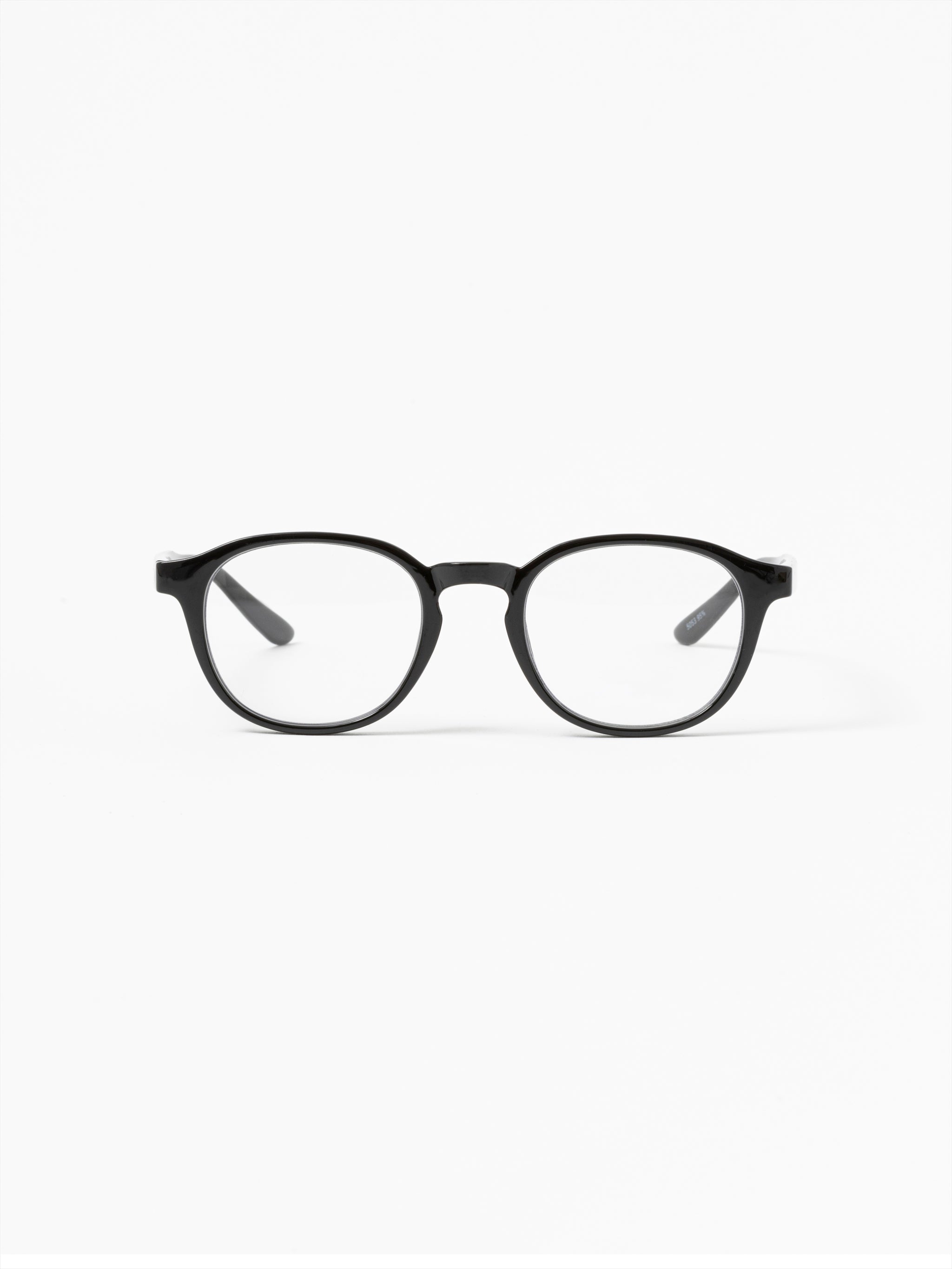 BLACK FRAME GLASSES