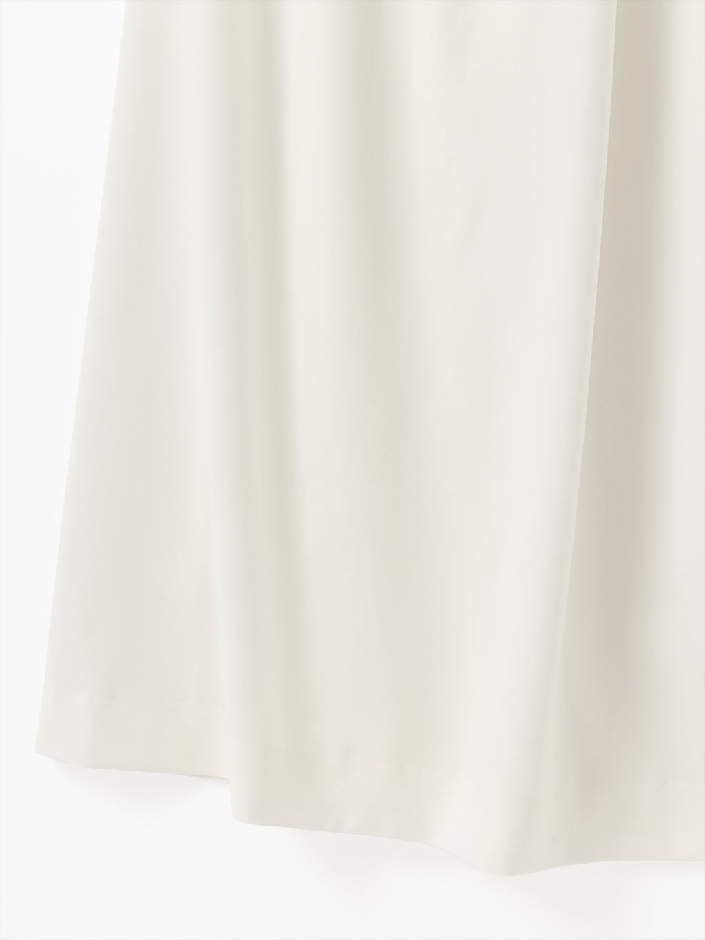 【COMING SOON】CONTRAST RIBBON WAIST DRESS