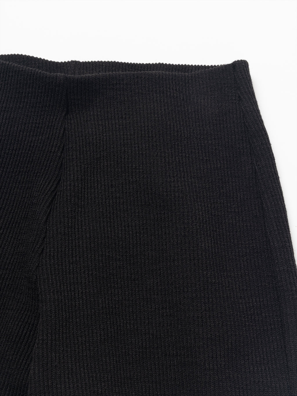 【COMING SOON】RELAXED SUMMER KNIT PANTS