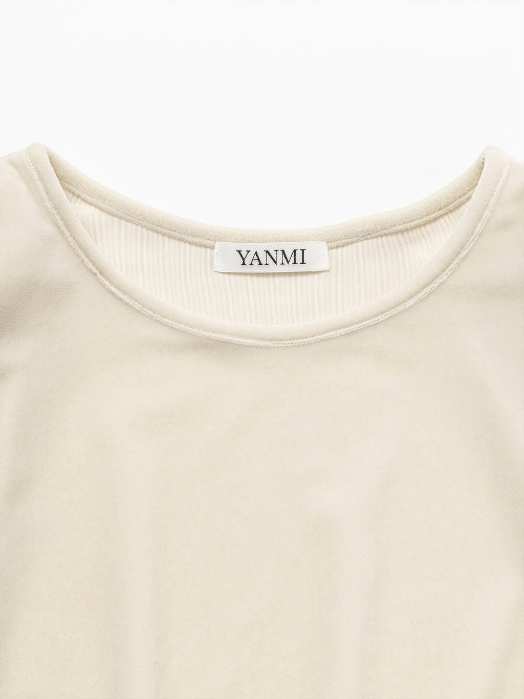 【COMING SOON】SHOULDER PAD VELOUR TOP