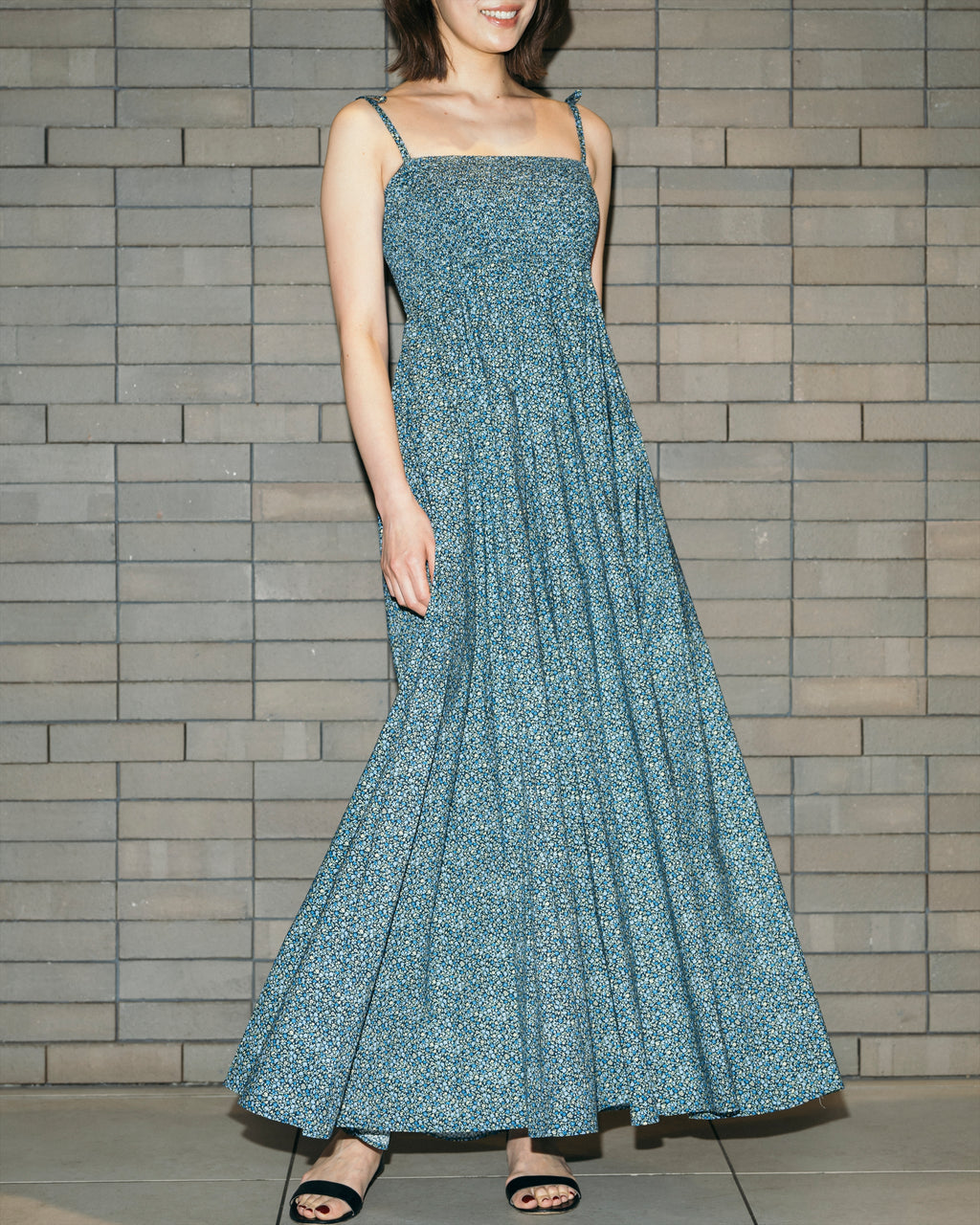 【COMING SOON】RIBBON STRAP MAXI DRESS