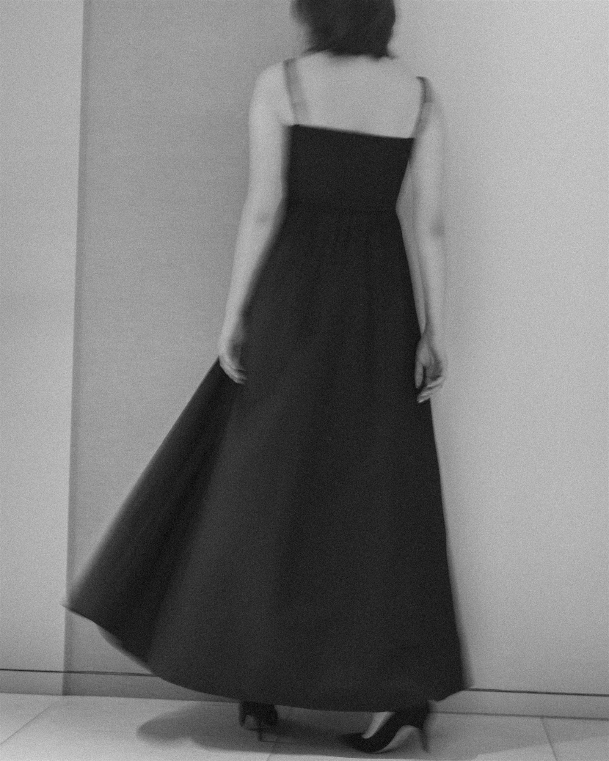 RIBBON STRAP MAXI DRESS – YANMI.